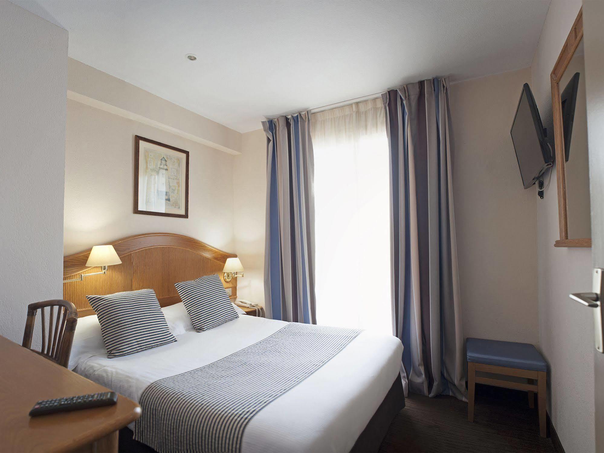 Hotel Esprit D'Azur Nice Bagian luar foto